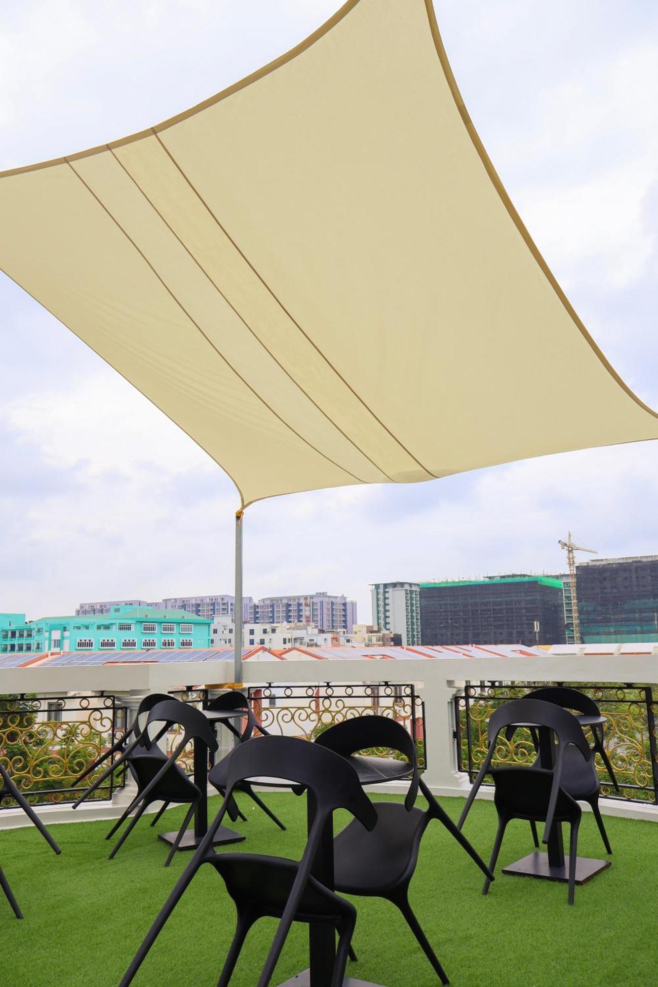 Starry View Hotel Hulhumale Exterior photo
